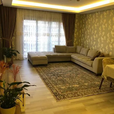 Te Denize Yakin Iki Arti Bir Lux Мармарис