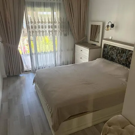 Apartamento Te Denize Yakin Iki Arti Bir Lux