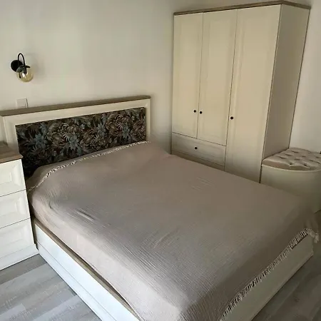 Te Denize Yakin Iki Arti Bir Lux * 马尔马里斯
